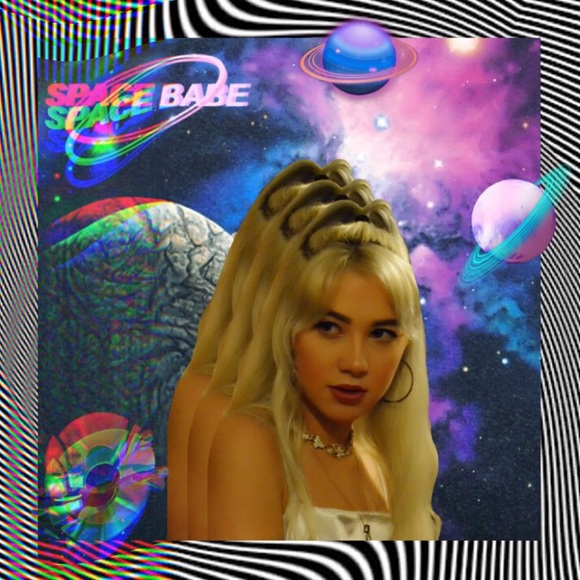 Meet your Posher, Sophia - Picture 5 of 7